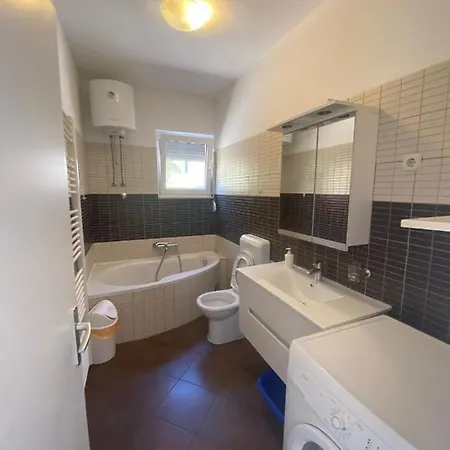 Mare Apartment *